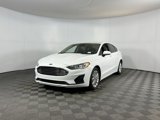 Used 2020 Ford Fusion SE image 3
