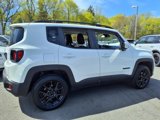 Used 2019 Jeep Renegade Altitude w/ UConnect 8.4 Nav Group image 3