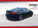 Used 2024 Chevrolet Malibu LT image 4