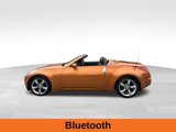 Used 2005 Nissan 350Z Touring image 2