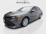 Used 2018 Toyota Camry L image 2