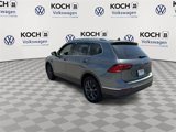 Used 2022 Volkswagen Tiguan SE image 5