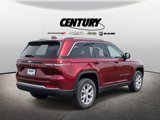 Used 2022 Jeep Grand Cherokee Limited w/ Luxury Tech Group II image 4
