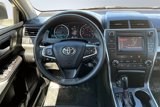 Used 2017 Toyota Camry SE image 5