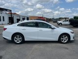 Used 2023 Chevrolet Malibu LT image 3