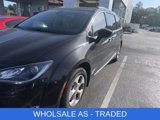 Used 2017 Chrysler Pacifica Touring-L Plus image 3