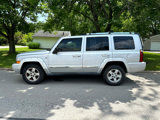 Used 2006 Jeep Commander Limited image 2
