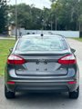 Used 2015 Ford Fiesta SE image 5