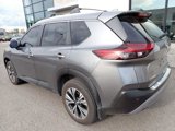 Used 2022 Nissan Rogue SV w/ SV Premium Package image 2