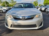 Used 2014 Toyota Camry LE image 2