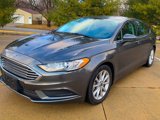 Used 2017 Ford Fusion SE image 2