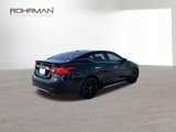 Used 2017 Nissan Maxima SR w/ Midnight Edition image 5