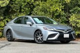 Used 2023 Toyota Camry SE image 2