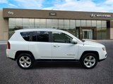 Used 2016 Jeep Compass Latitude w/ Sun/Sound Group image 5