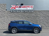 Used 2023 GMC Terrain SLT image 4