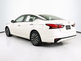 Used 2023 Nissan Altima 2.5 SV image 5