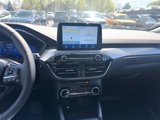 Used 2022 Ford Escape Titanium image 4