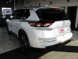 Used 2025 Nissan Rogue SV image 4