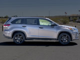 Used 2019 Toyota Highlander SE w/ Nightshade Edition image 6