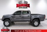 Used 2015 Toyota Tacoma w/ SR5 Package image 1
