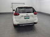 Used 2017 Nissan Rogue SV image 6