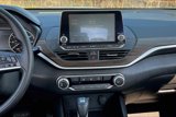 Used 2024 Nissan Altima 2.5 SV image 5
