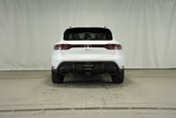 New 2025 Porsche Macan image 4