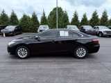 Used 2017 Toyota Camry LE image 4
