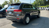 Used 2018 Jeep Grand Cherokee Laredo image 3