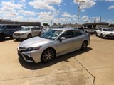 Used 2023 Toyota Camry SE image 2