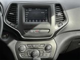 Used 2020 Jeep Cherokee Latitude Plus w/ Cold Weather Group image 3