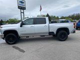 Used 2022 Chevrolet Silverado 2500 LT w/ Convenience Package image 2