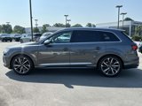 Used 2022 Audi SQ7 Premium Plus w/ SQ7 Executive Package image 4
