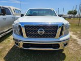 Used 2017 Nissan Titan SV image 2