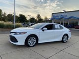 Used 2020 Toyota Camry LE image 5