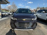 Used 2018 Chevrolet Trax LT w/ Sun & Sound Package image 2