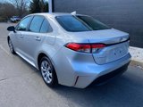 Used 2023 Toyota Corolla LE image 3