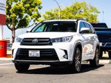 Certified 2018 Toyota Highlander SE image 3