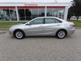 Used 2016 Toyota Camry LE image 4