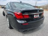 Used 2014 BMW 750i xDrive image 3