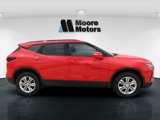 Used 2020 Chevrolet Blazer LT image 2