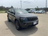 Used 2016 Jeep Grand Cherokee Laredo 75th Anniversary image 6