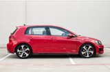 Used 2018 Volkswagen GTI SE image 6