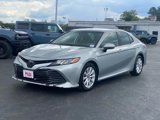 Used 2020 Toyota Camry LE image 3