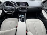 Used 2022 Hyundai Sonata SEL image 2