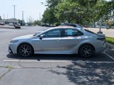 Used 2023 Toyota Camry SE image 4