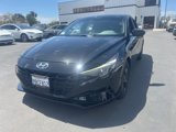 Certified 2022 Hyundai Elantra SEL w/ Convenience Package image 5