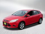 Used 2013 Ford Focus SE w/ SE Winter Pkg image 3