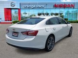Used 2022 Chevrolet Malibu LT image 2
