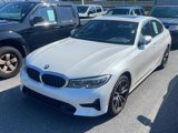 Used 2021 BMW 330i xDrive Sedan w/ Convenience Package image 3
